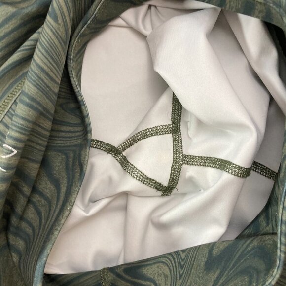 Beyond Yoga High Rise Swirl Dye Leggings Womens Medium M Olive Green USA Camo - Picture 11 of 11